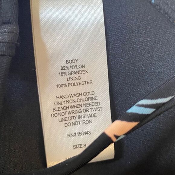 Hula Honey Flourishing Floral Twisted Bikini Top - Picture 11 of 11